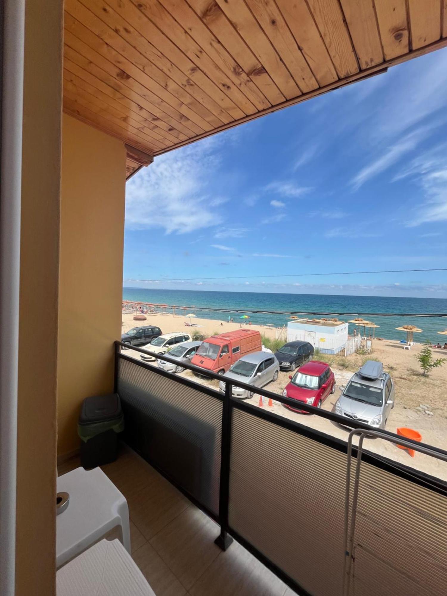 Family Hotel Globus Nisipurile de Aur Exterior foto