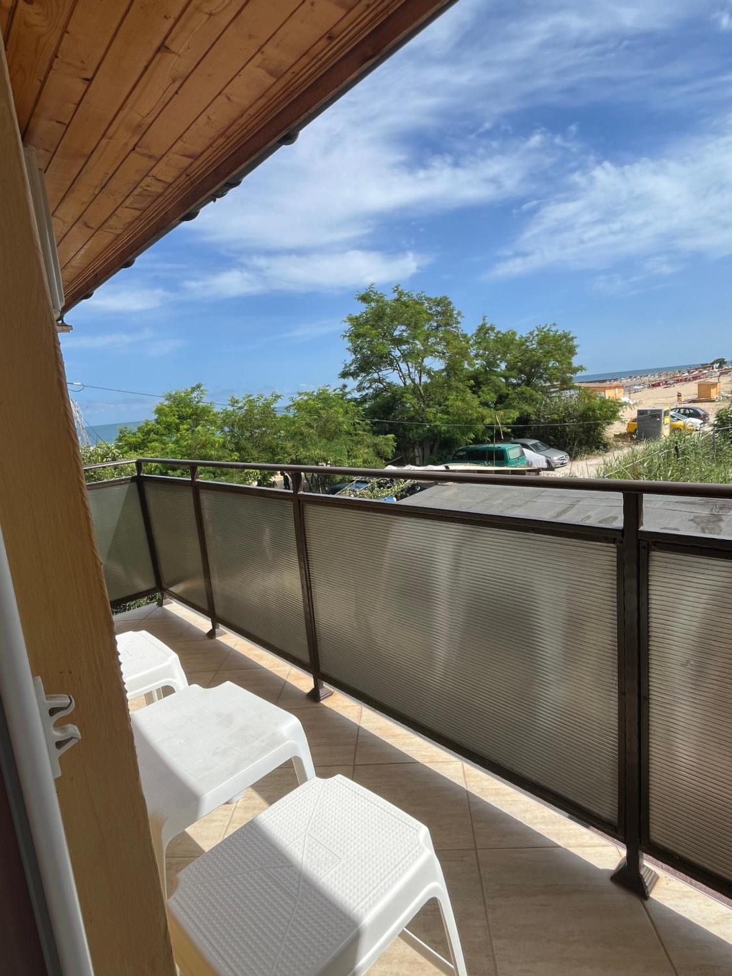 Family Hotel Globus Nisipurile de Aur Exterior foto